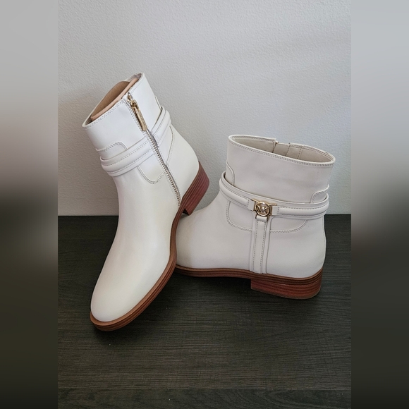 Michael Kors White Ankle Boots with Gold Accent - Picture 1 of 4